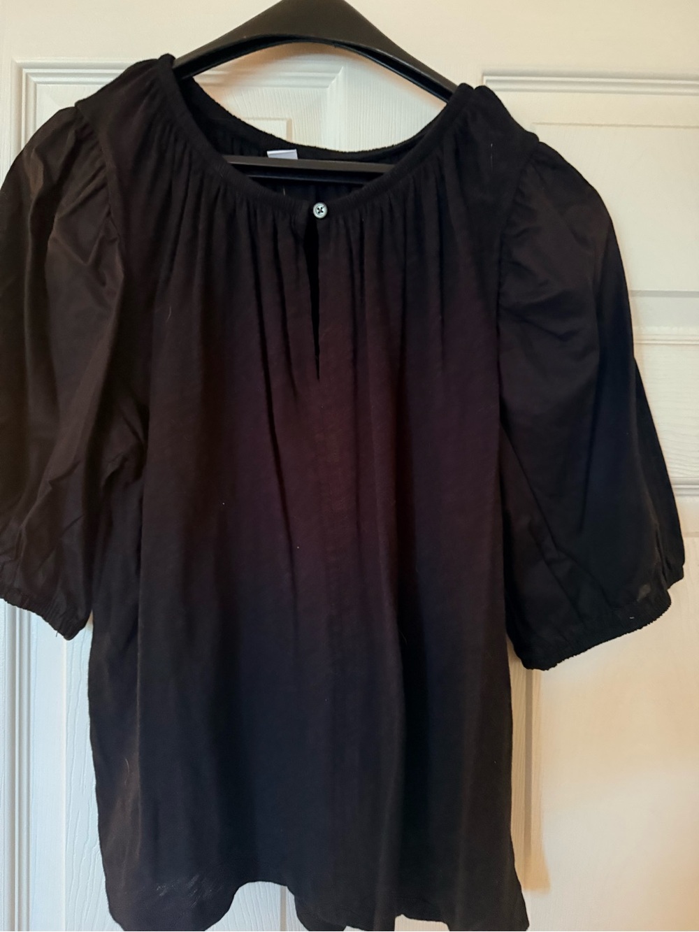 Old Navy Black Puff Sleeve Peasant Top